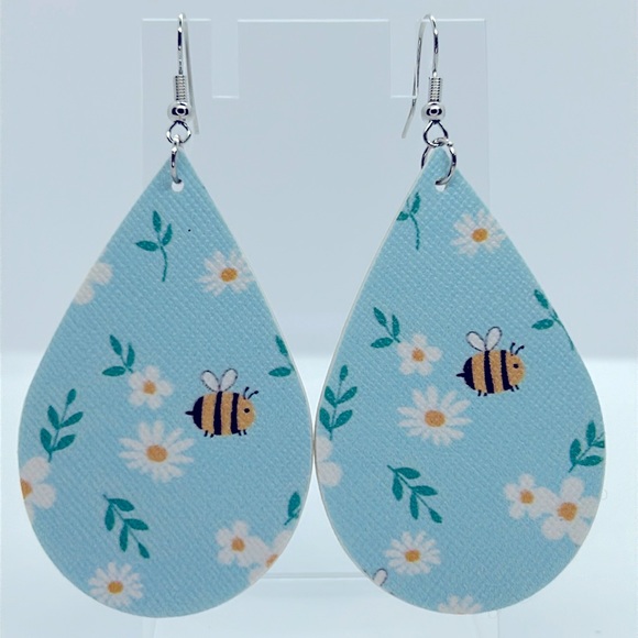 Faux Leather Teardrop Dangle Earrings - Picture 4 of 4